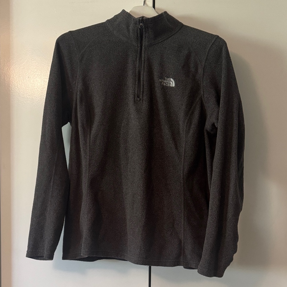 The North Face Women’s Charcoal 1/4 Zip-Up Fleece Pullover